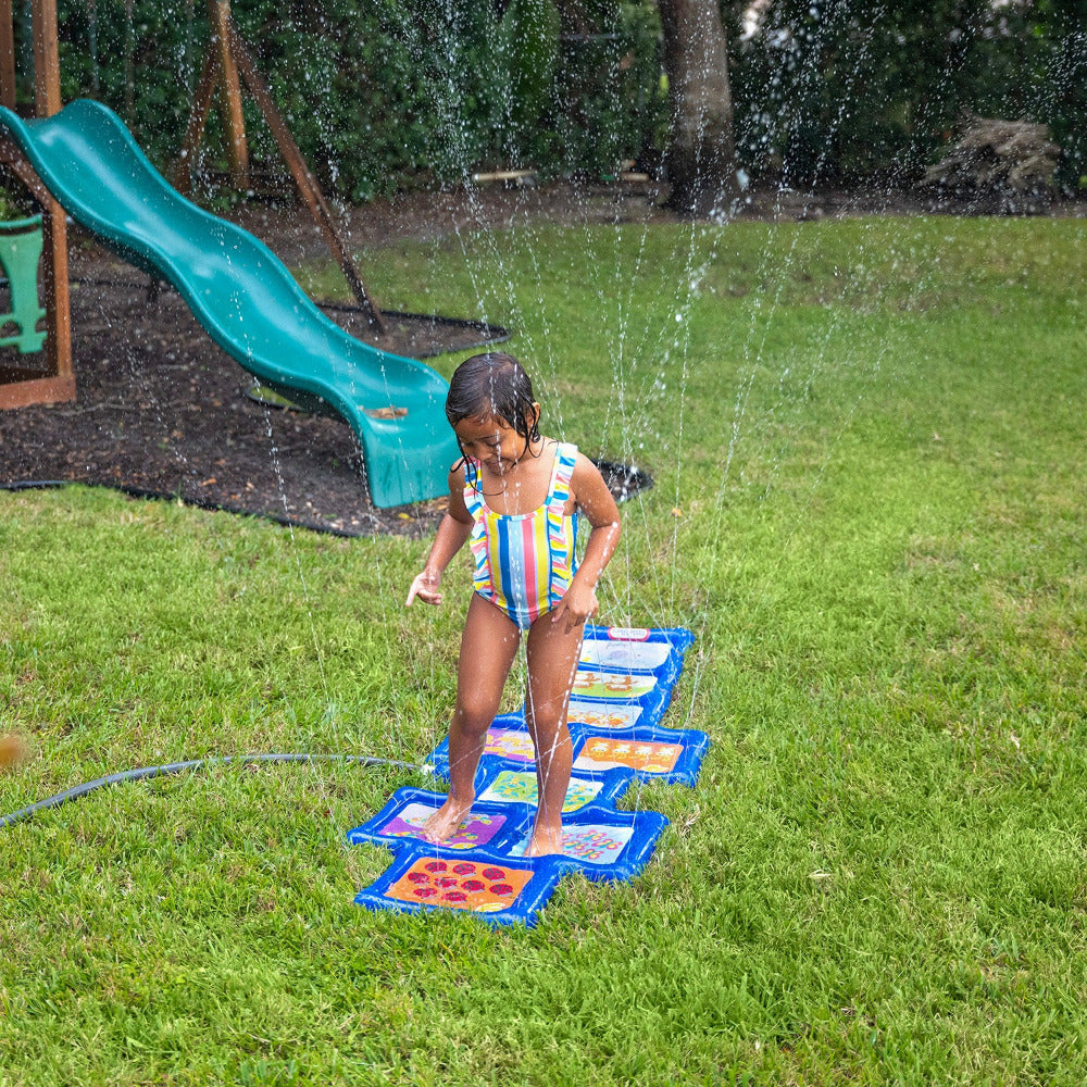 Tapete Aquático Amarelinha com Sprinkler Animal Friends – Little Tikes