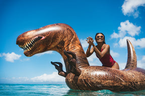 Boia Gigante T-Rex para Piscina (2–3 Pessoas)